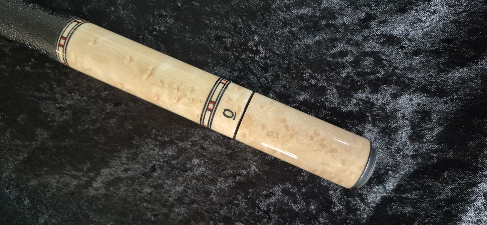 20261009_114935.jpg Athur Cue Extension Wood permanent 75 mm Birdseye Maple