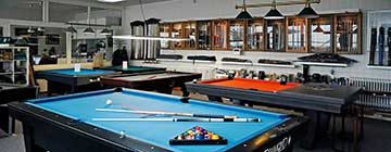 Billard-Tisch im Showroom Billard-Tisch im Showroom